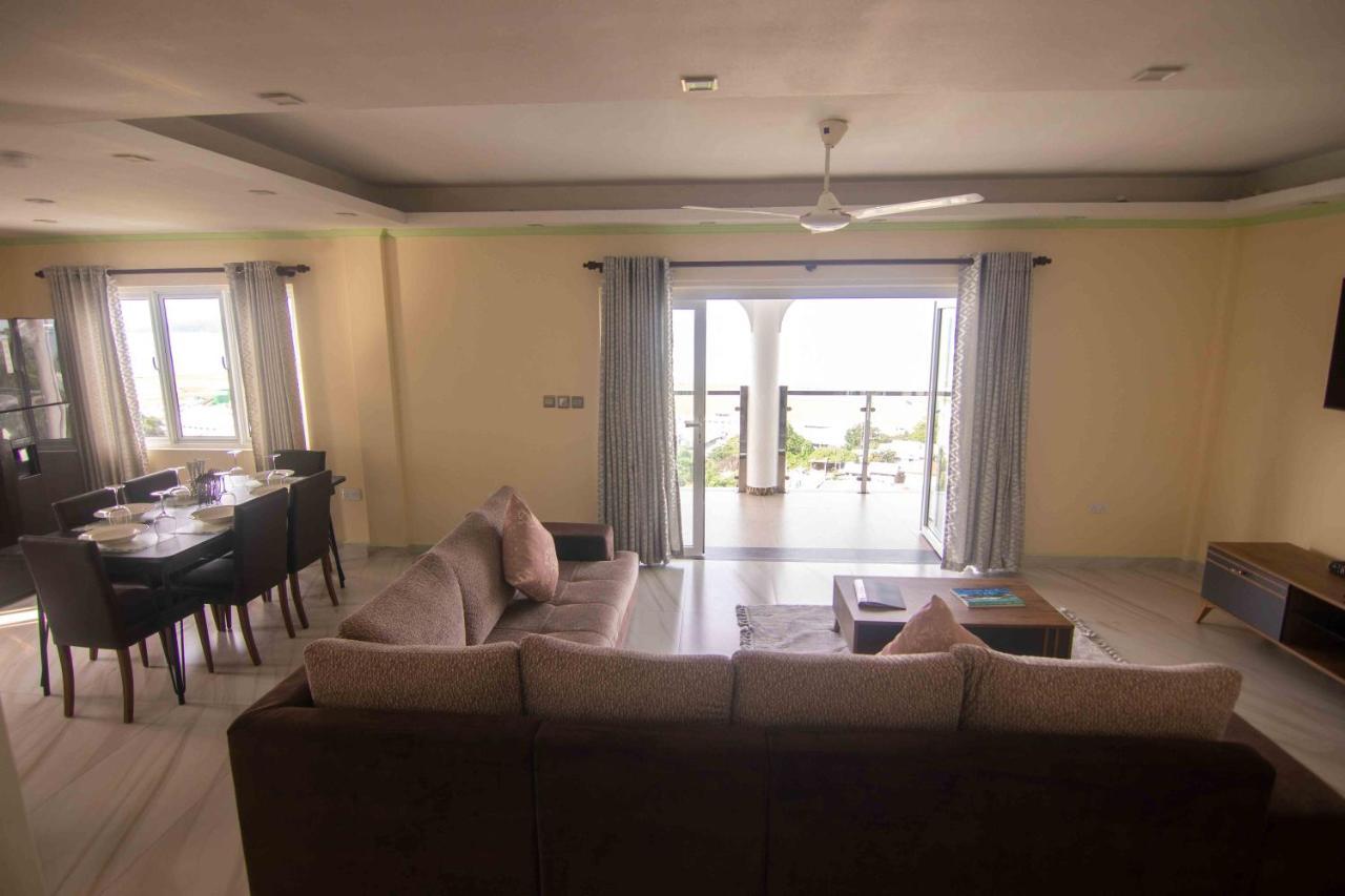 Azamat Self-Catering Apartment Pointe La Rue Eksteriør bilde